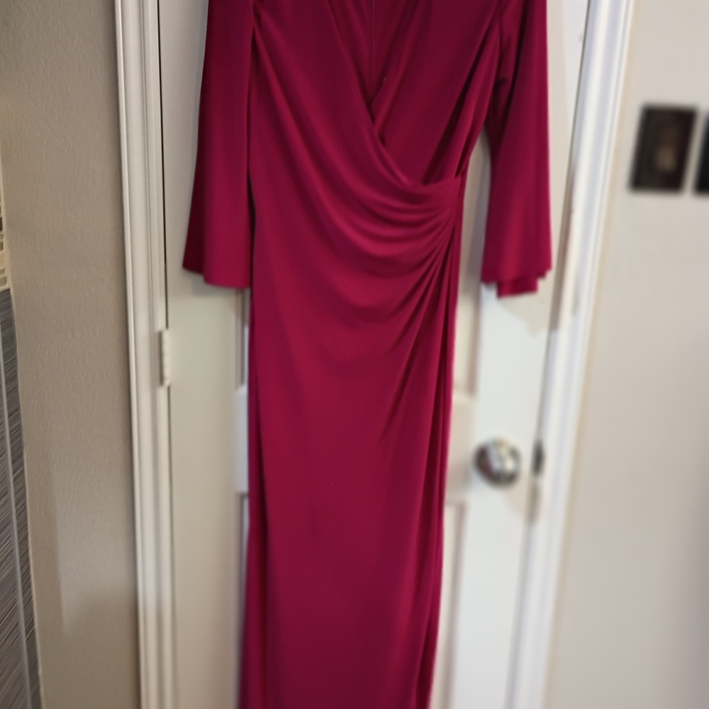 Elegant Magenta Long Sleeve Dress